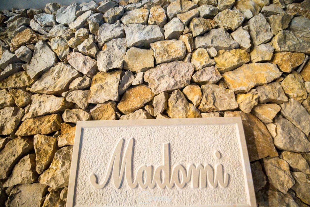 Villa Madomi Kustići Eksteriør bilde